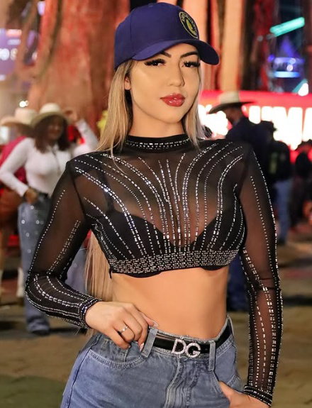 Bruna Iork Borntobefuck