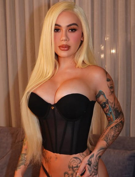 Cintia Cossio Borntobefuck