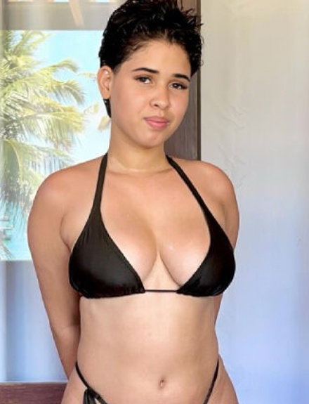 Fadynha Borntobefuck