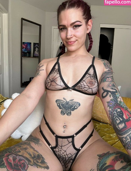 Harley Haze Borntobefuck
