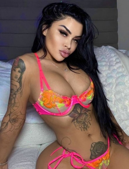 Kim Cashian Borntobefuck