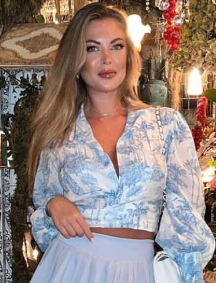 Yoly Borntobefuck