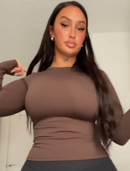 Soumaya Fontaine Borntobefuck