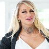 Stephanie Love Borntobefuck