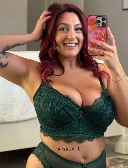 Tati Evans Borntobefuck