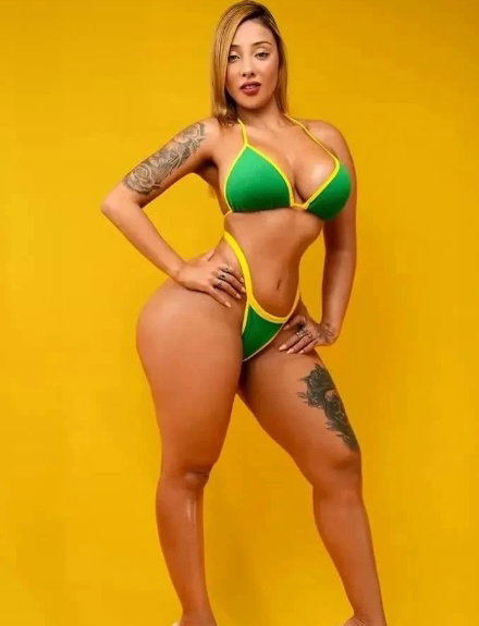 Vitoria Beatriz Borntobefuck