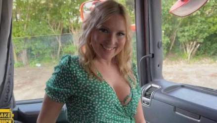 FakeTruckDriver Charlie Rae Porn Video Leaked Borntobefuck