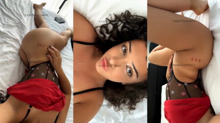 Melimtx Big Ass Baddie Teasing auf Bett Nude Geleakte Videos Borntobefuck