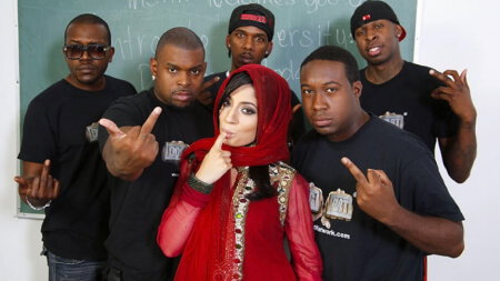 Nadia Ali Rough Classroom Gangbang with Football Team Porn Video Leaks Borntobefuck