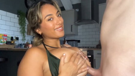 Toni Camille BG Homenade Titjob Porn Video Leaks Borntobefuck