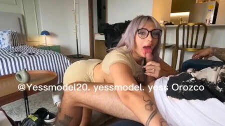 Yessmodel BG Blowjob POV Vídeo Porno Filtraciones Borntobefuck